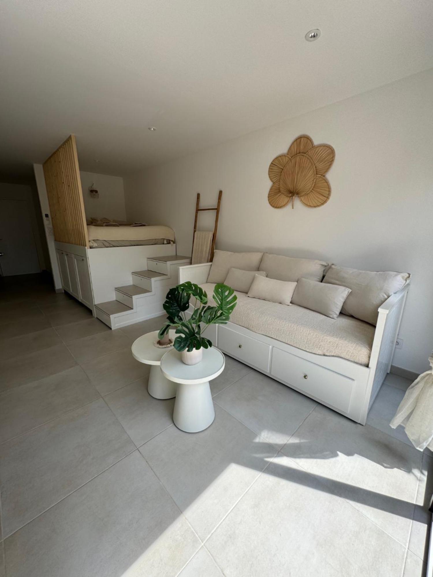 Chez Timmaflo Apartment Frejus Exterior photo