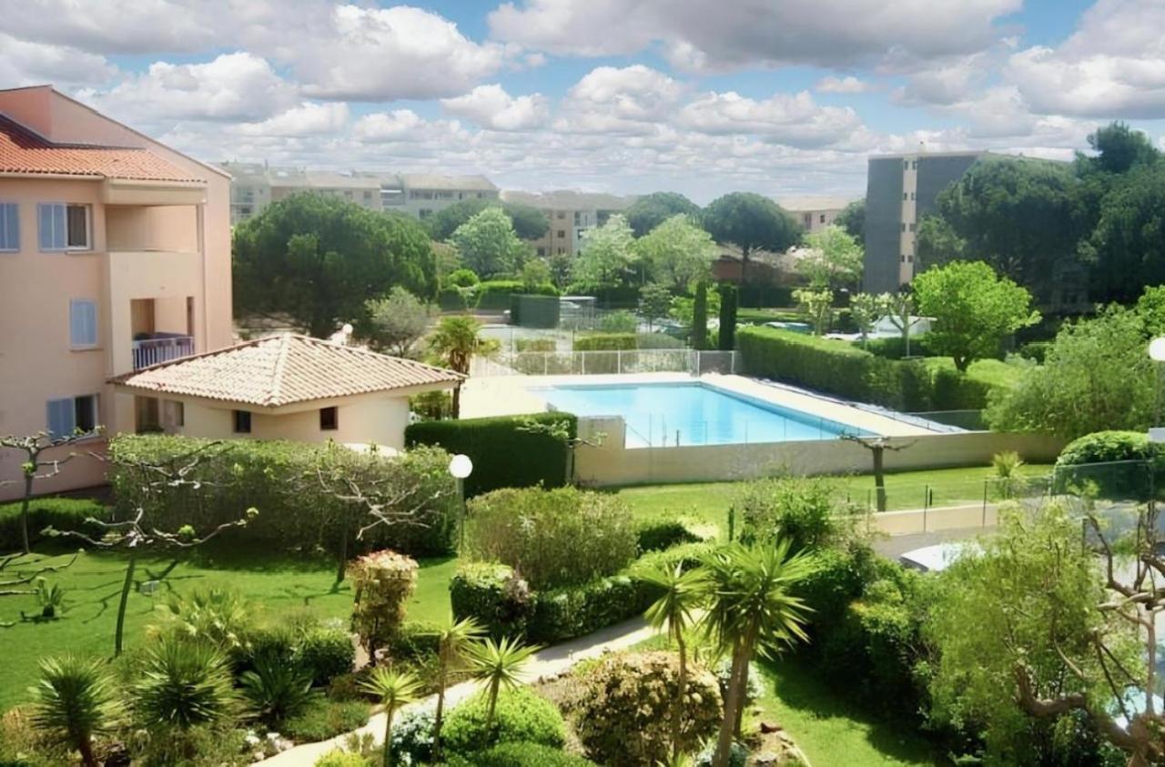 Chez Timmaflo Apartment Frejus Exterior photo
