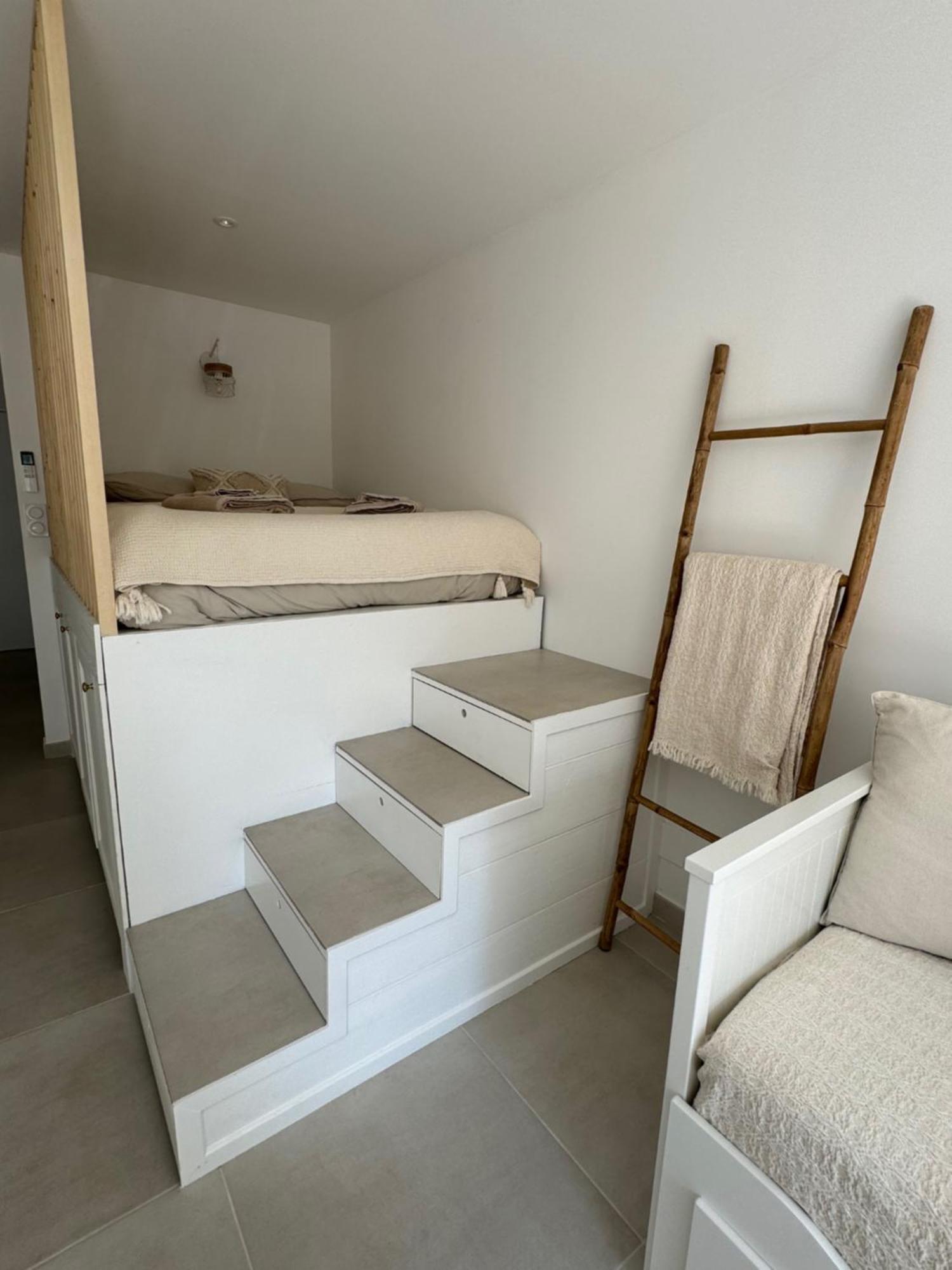 Chez Timmaflo Apartment Frejus Exterior photo